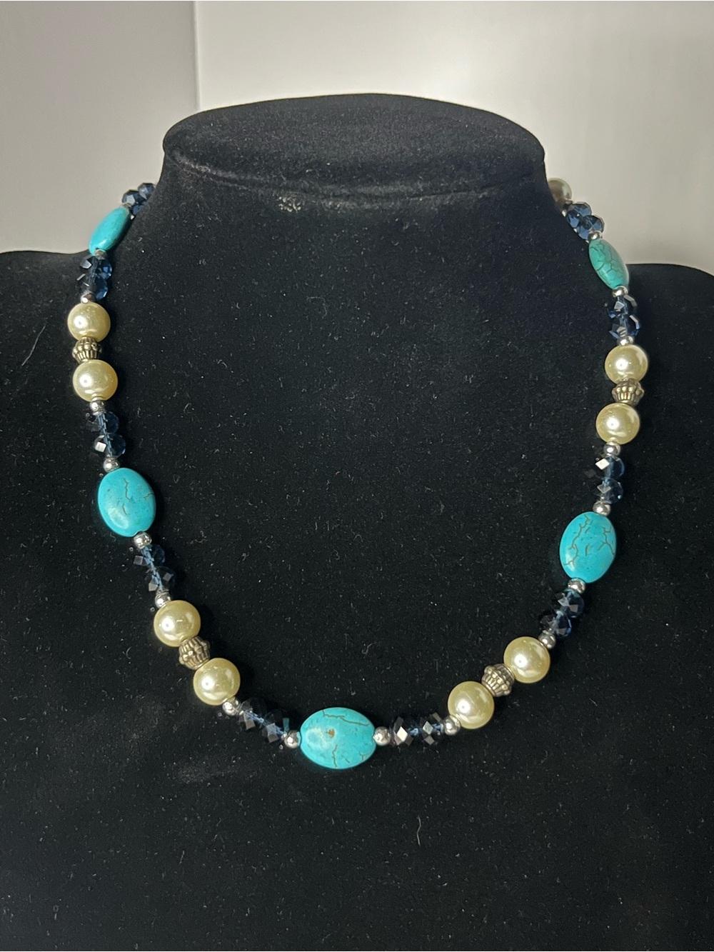 Faux Turquoise and Pearl Accent Bead Necklace with Dark Blue Spacers